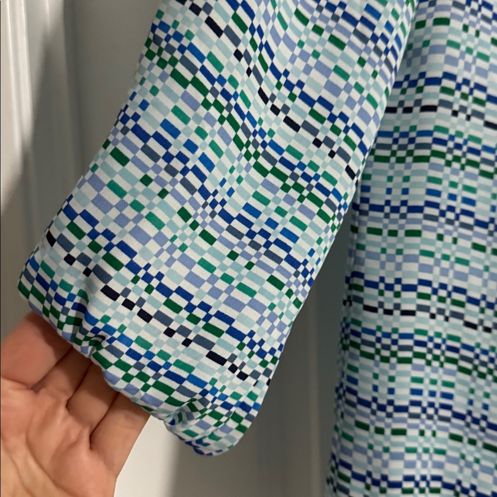 Banana Republic Cobalt blue, Aqua and Navy Patterned Blouse - Picture 4 of 8